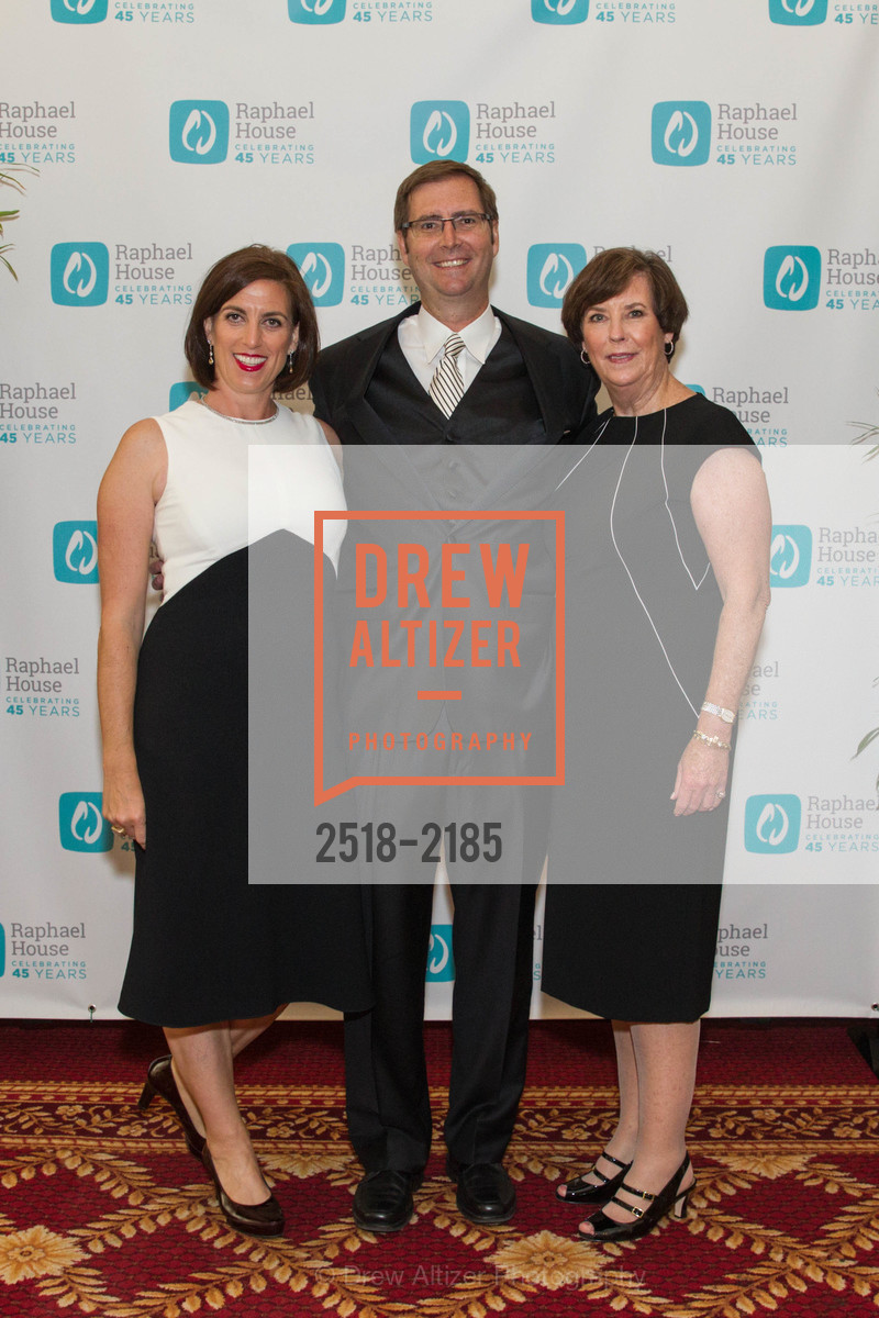 Paige Olson, Scott Olson, Jeri Olson, 20th Annual Raphael House Gala 2017 "There's No Place Like Home", Palace Hotel. 2 New Montgomery, San Francisco, Photo #2518-2185 Paige Olson, Scott Olson, Jeri Olson, Photo #2518-2185
