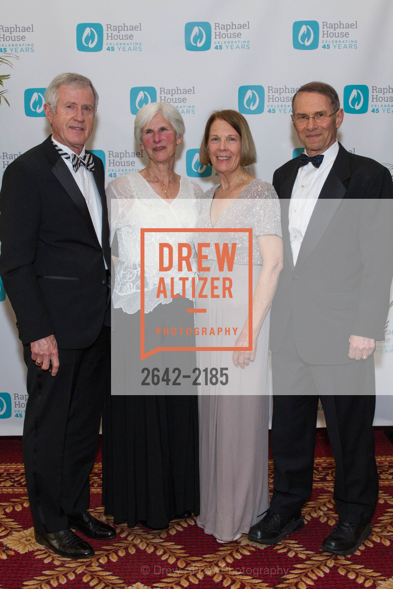 Lyn Gordon, Linda Gordon, Trudy Salter, Charles Salter, 20th Annual Raphael House Gala 2017 "There's No Place Like Home", Palace Hotel. 2 New Montgomery, San Francisco, Photo #2642-2185 Lyn Gordon, Linda Gordon, Trudy Salter, Charles Salter, Photo #2642-2185