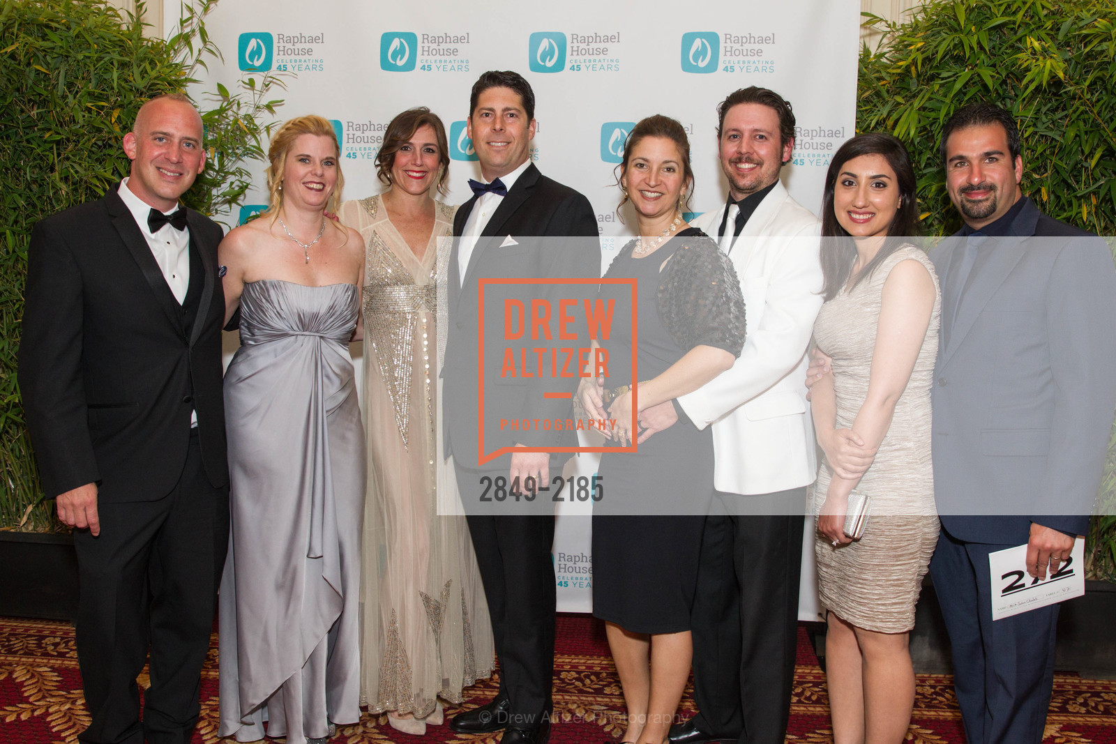 Luke Dollar, Liz Dollar, Megan Gordon, Kevin Gordon, Sava Ghastrani, Ali Chalak, 20th Annual Raphael House Gala 2017 "There's No Place Like Home", Palace Hotel. 2 New Montgomery, San Francisco, Photo #2849-2185 Luke Dollar, Liz Dollar, Megan Gordon, Kevin Gordon, Sava Ghastrani, Ali Chalak, Photo #2849-2185