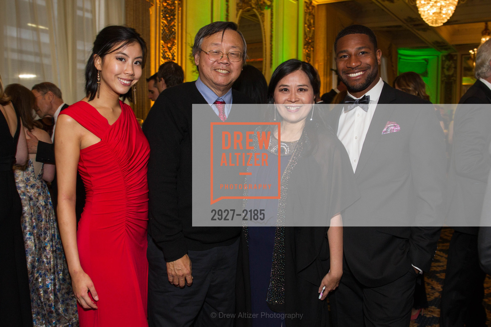 Jasmine Lee, Wellman Lee, Wendy Lee, Rafael Porter, 20th Annual Raphael House Gala 2017 "There's No Place Like Home", Palace Hotel. 2 New Montgomery, San Francisco, Photo #2927-2185 Jasmine Lee, Wellman Lee, Wendy Lee, Rafael Porter, Photo #2927-2185
