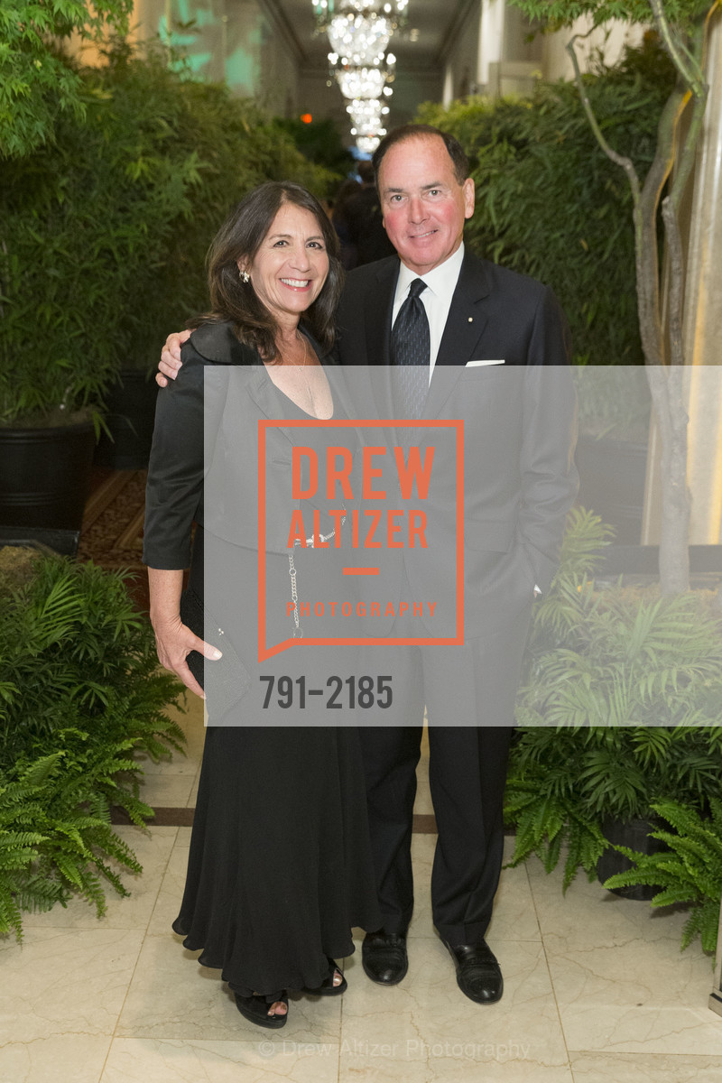 Mary White, Kevin White, 20th Annual Raphael House Gala 2017 "There's No Place Like Home", Palace Hotel. 2 New Montgomery, San Francisco, Photo #791-2185 Mary White, Kevin White, Photo #791-2185