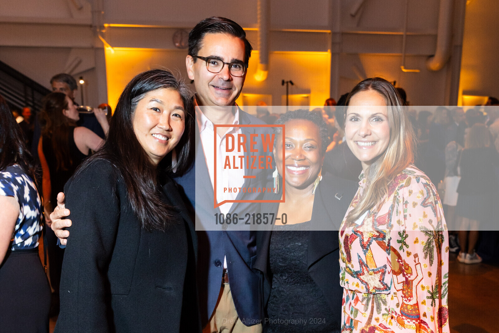 Kelly Hayashi, Chris Stori, Denise Thomas, Tara Seracka, SF Marin Food Bank hosts ONE BIG TABLE 2024, SF Marin Food Bank. 900 Pennsylvania Ave, September 28th, 2024, Photo #1086-21857-0 Kelly Hayashi, Chris Stori, Denise Thomas, Tara Seracka, Photo #1086-21857-0