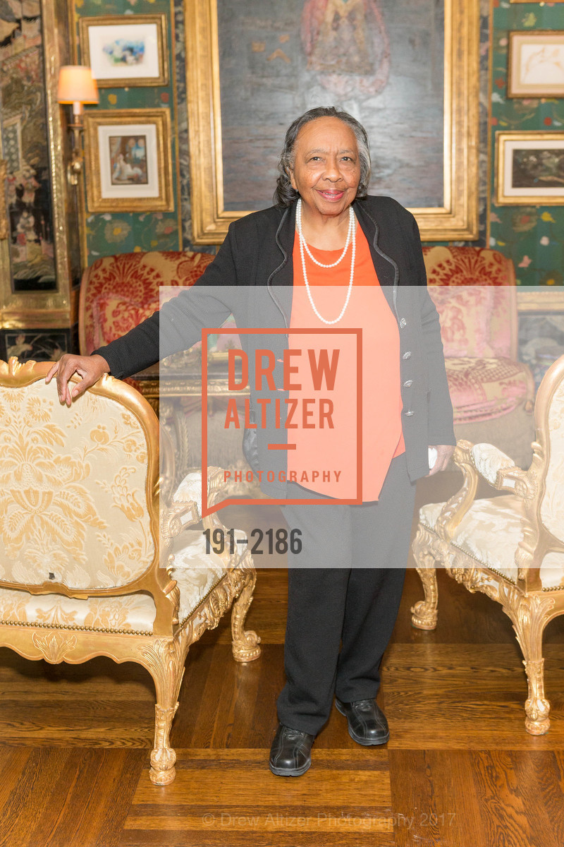 Sylvia Lindsay, Gordon and Ann Getty Host Opera Parallele with Composer Philip Glass, Private Residence, May 11th, 2017, Photo #191-2186 Sylvia Lindsay, Photo #191-2186