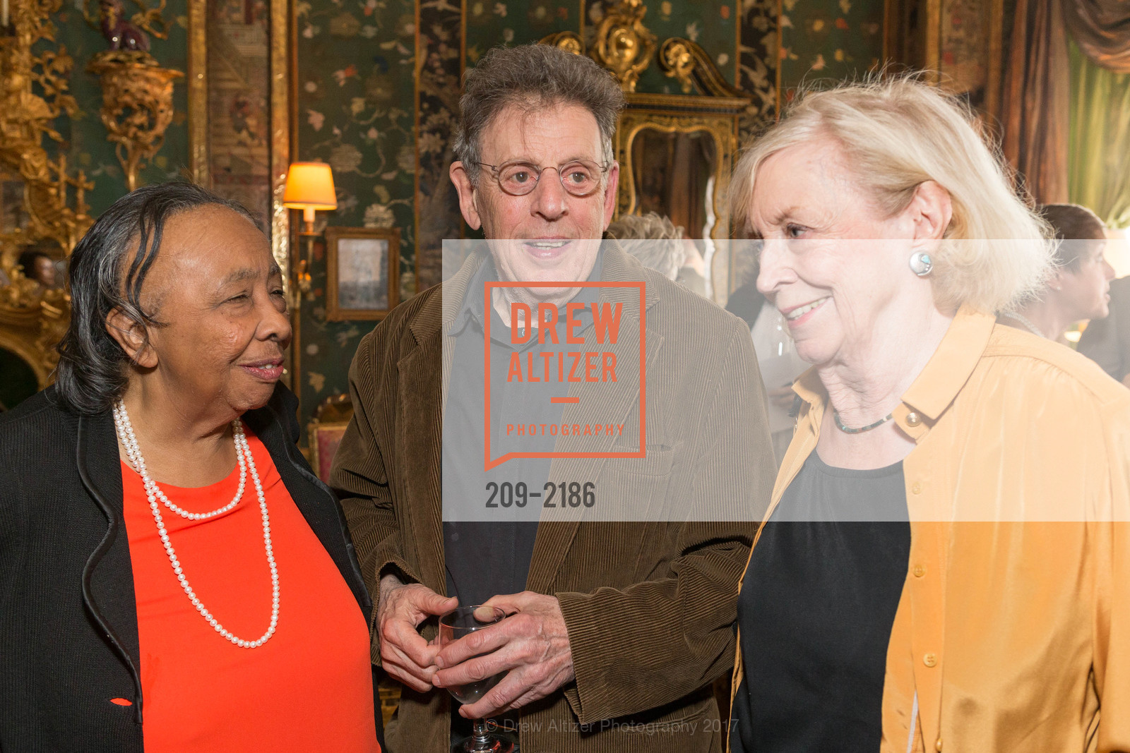 Sylvia Lindsay, Philip Glass, Marie Collins, Gordon and Ann Getty Host Opera Parallele with Composer Philip Glass, Private Residence, May 11th, 2017, Photo #209-2186 Sylvia Lindsay, Philip Glass, Marie Collins, Photo #209-2186