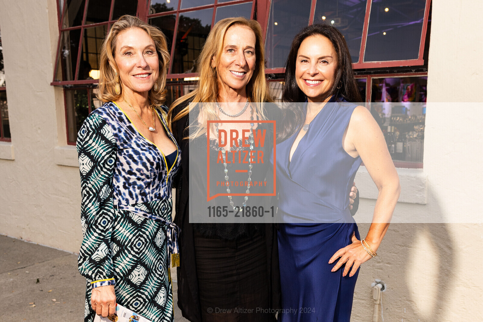 Starr Porter, Jill Hamer, Kristine Klussman, Photo #1165-21860-1