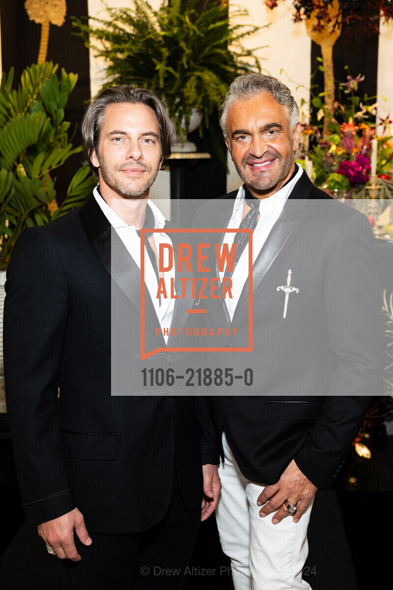 Thomas Diehl, Martyn Lawrence Bullard, The San Francisco Fall Show's 42nd Anniversary Opening Night Gala, Fort Mason Center. Fort Mason Center, October 16th, 2024, Photo #1106-21885-0 Thomas Diehl, Martyn Lawrence Bullard, Photo #1106-21885-0