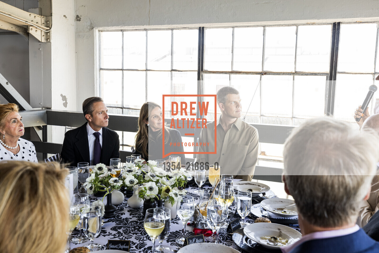 Ken Fulk, Aerin Lauder, Wes Gordon, The Chairman's Luncheon for the San Francisco Fall Show, Fort Mason Center. 2 Marina Blvd, October 17th, 2024, Photo #1354-21886-0 Ken Fulk, Aerin Lauder, Wes Gordon, Photo #1354-21886-0