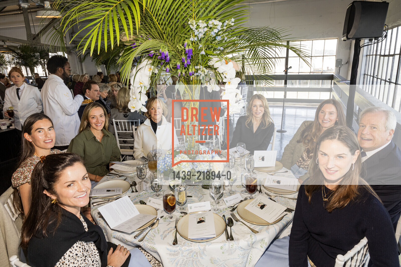 Lillian Everdell, Emilie Spaulding, Angela Crabill, Elizabeth Everdell, Sabrina Applegate, Sheryl Lester, Coburn Everdell, Kathryn Wyndowe, The Garden Conservancy's Annual Luncheon, Fort Mason Center for the Arts & Culture. 2 Marina Boulevard, October 18th, 2024, Photo #1439-21894-0 Lillian Everdell, Emilie Spaulding, Angela Crabill, Elizabeth Everdell, Sabrina Applegate, Sheryl Lester, Coburn Everdell, Kathryn Wyndowe, Photo #1439-21894-0