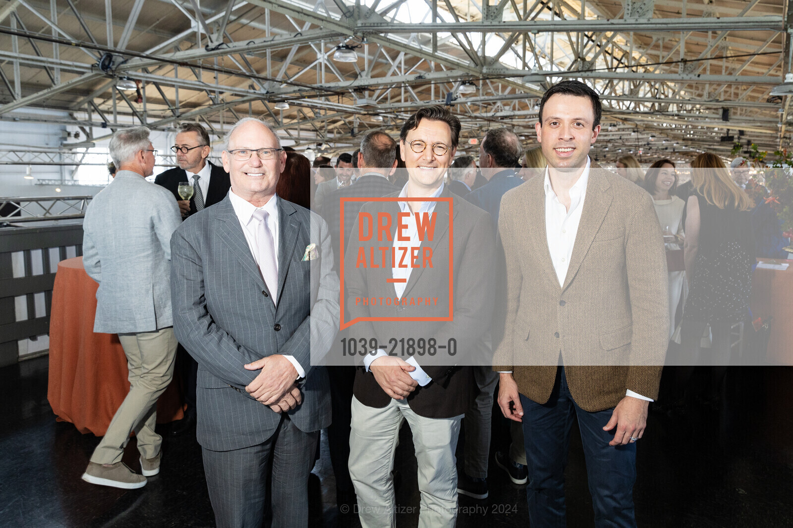 Jeffrey Davis, Steven Spandle, Kev Massoyan, ICAA Fall Show Luncheon, Fort Mason Center. 2 Marina Blvd Bldg A, October 19th, 2024, Photo #1039-21898-0 Jeffrey Davis, Steven Spandle, Kev Massoyan, Photo #1039-21898-0