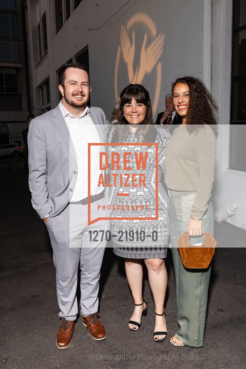 Graham Wylie, Tess Oliphant, Bianca Giarratano, St. Anthony's 3rd Annual LEADING THE WAY Awards Ceremony, Terra Gallery. 511 Harrison Street, October 24th, 2024, Photo #1270-21910-0 Graham Wylie, Tess Oliphant, Bianca Giarratano, Photo #1270-21910-0