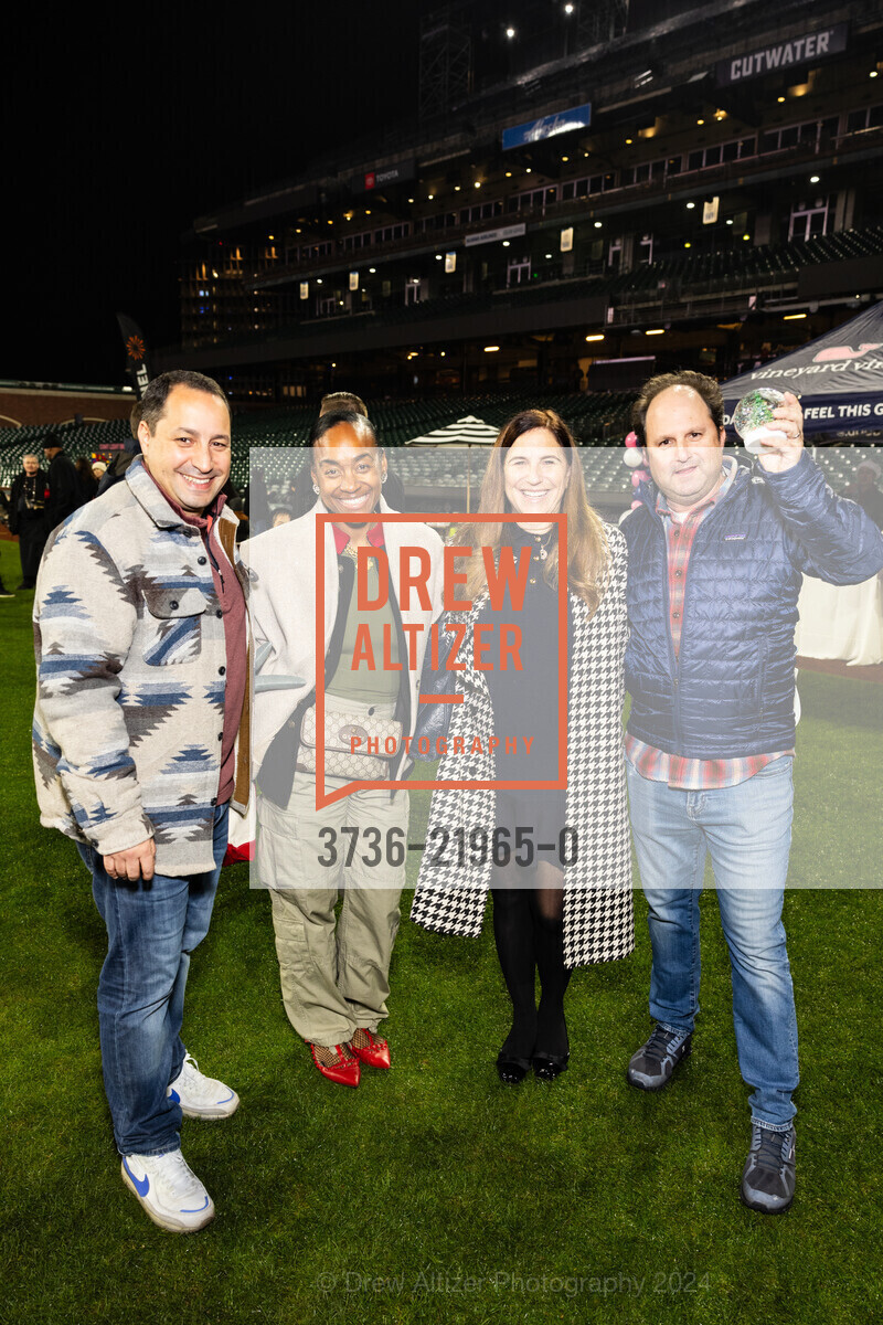 Michelle Gilman Jasen, Rich Jasen, Wender Weis Foundation for Children Hosts Holiday Heroes 2024, Oracle Park. 24 Willie Mays Plz, December 10th, 2024, Photo #3736-21965-0 Michelle Gilman Jasen, Rich Jasen, Photo #3736-21965-0