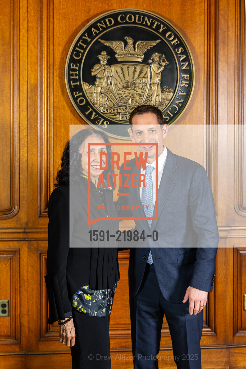 Belinda Irons, Daniel Lurie, Photo Line for Daniel Lurie's SF Mayoral Inauguration, San Francisco City Hall, The Mayor's Office. One Dr Carlton B Goodlett Place, January 8th, 2025, Photo #1591-21984-0 Belinda Irons, Daniel Lurie, Photo #1591-21984-0