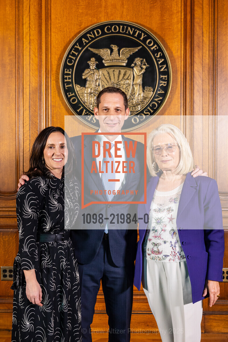 Becca Prowda, Daniel Lurie, Mimi Haas, Photo Line for Daniel Lurie's SF Mayoral Inauguration, San Francisco City Hall, The Mayor's Office. One Dr Carlton B Goodlett Place, January 8th, 2025, Photo #1098-21984-0 Becca Prowda, Daniel Lurie, Mimi Haas, Photo #1098-21984-0