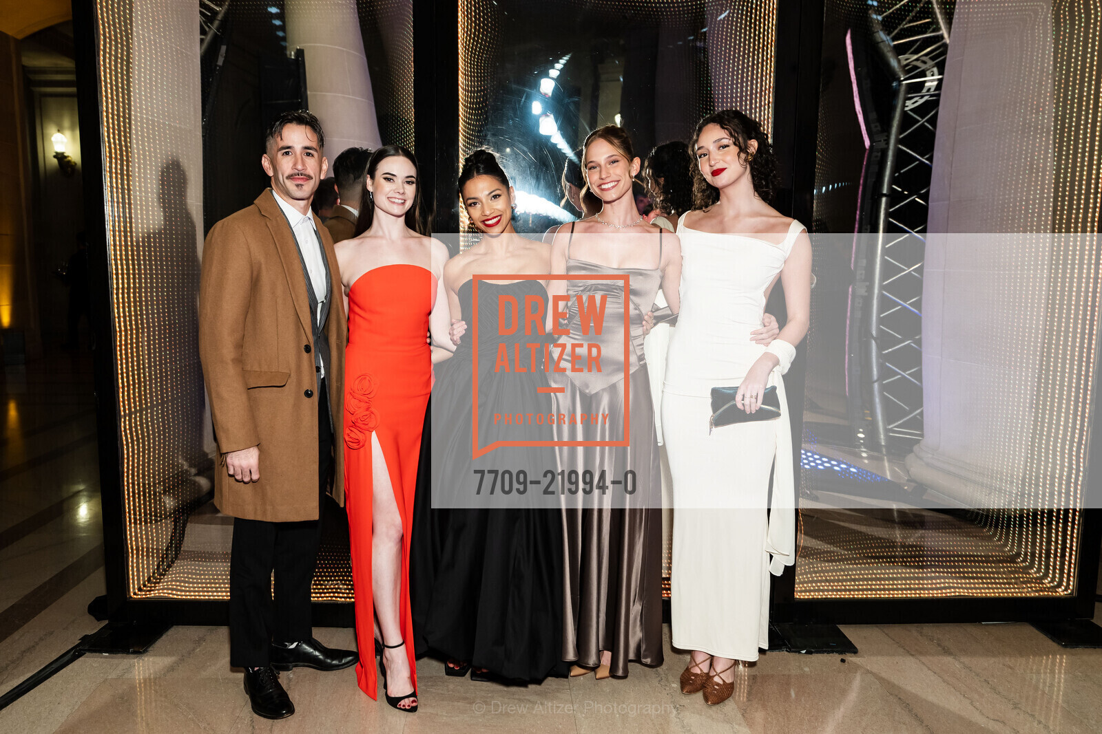 Alex Munoz, Elizabeth Powell, Isabella DeVivo, Sophia Albers, Victoria Wright, Photo #7709-21994-0