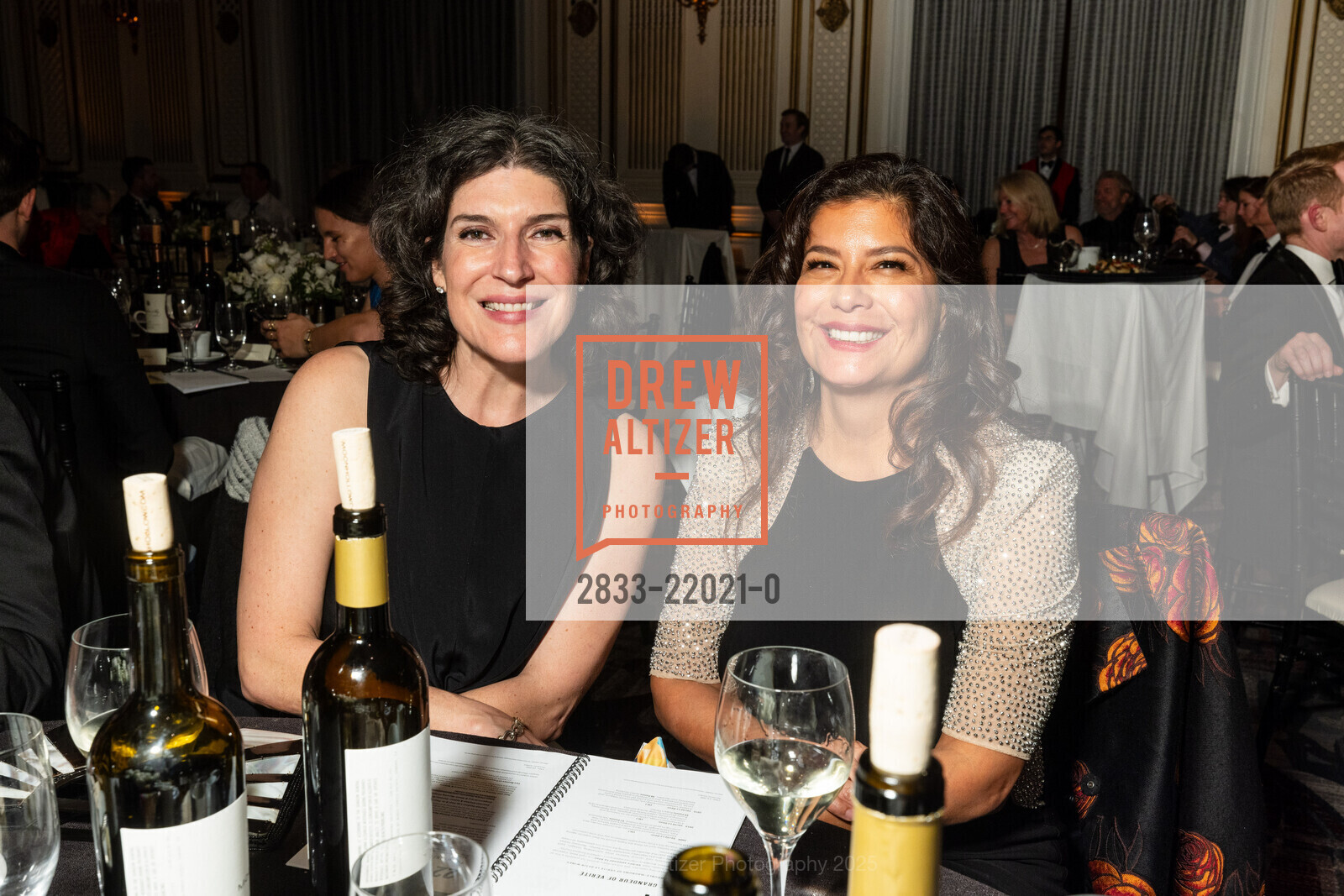 Abby Banks, Xochi Birch, The Guardsmen 48th Annual San Francisco Wine Auction, Palace Hotel. 2 Montgomery Street, February 22nd, 2025, Photo #2833-22021-0 Abby Banks, Xochi Birch, Photo #2833-22021-0