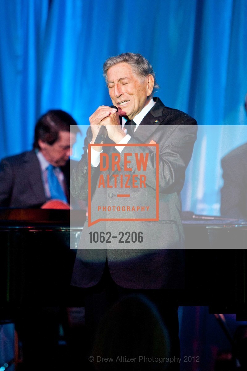 Tony Bennett, Photo #1062-2206