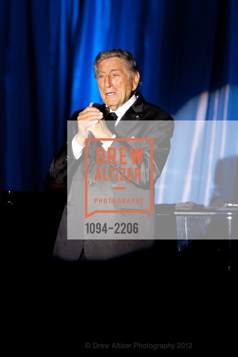 Tony Bennett, Photo #1094-2206