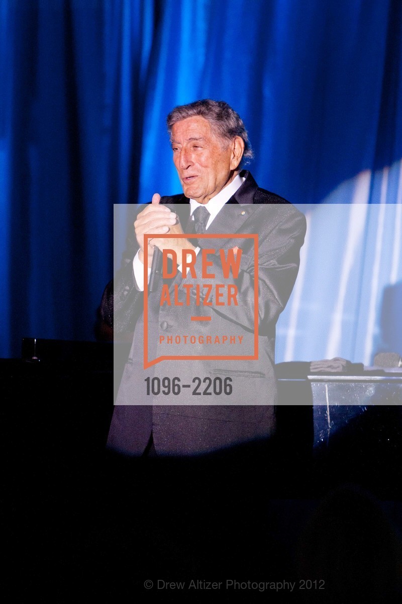 Tony Bennett, Photo #1096-2206