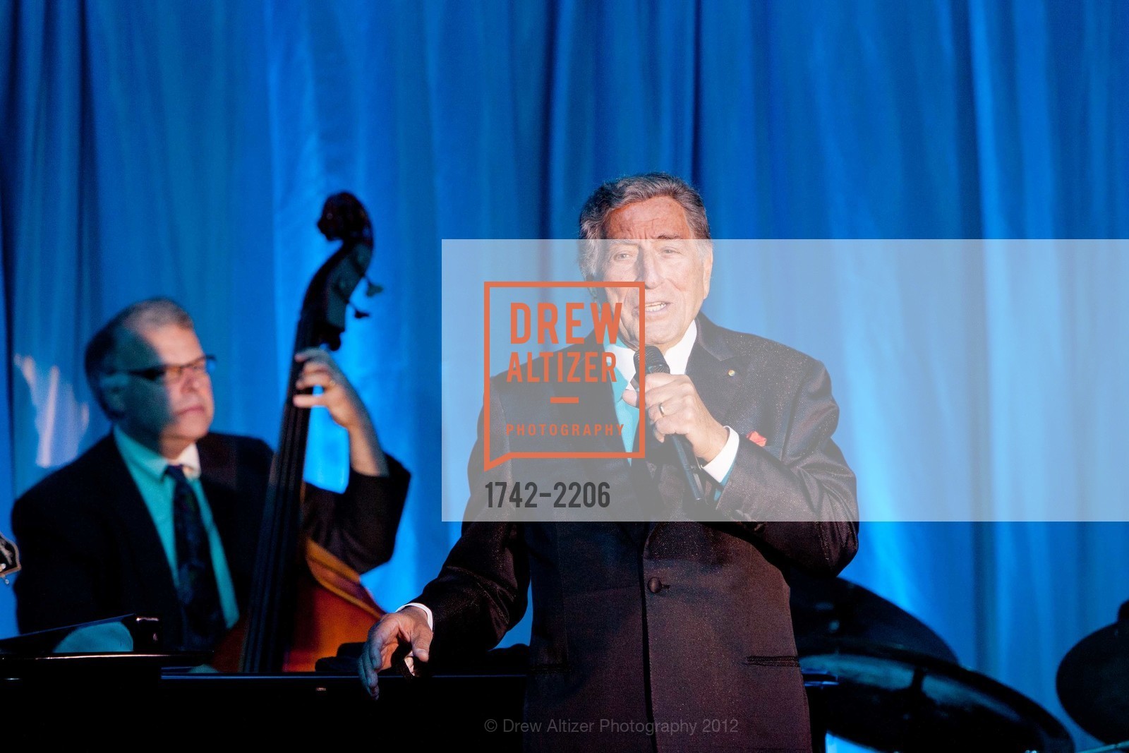 Tony Bennett, Photo #1742-2206