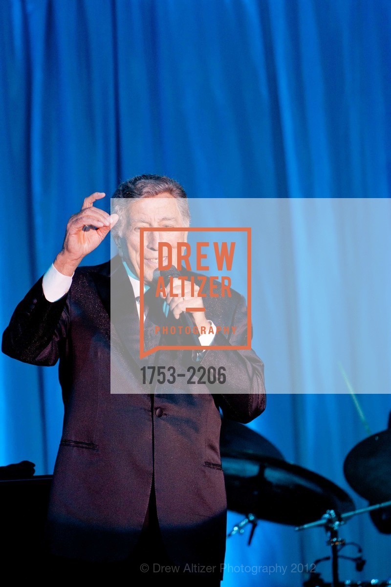 Tony Bennett, Photo #1753-2206