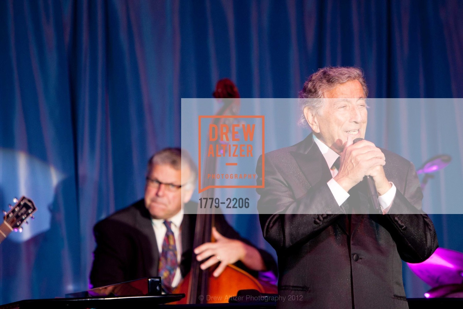 Tony Bennett, Photo #1779-2206