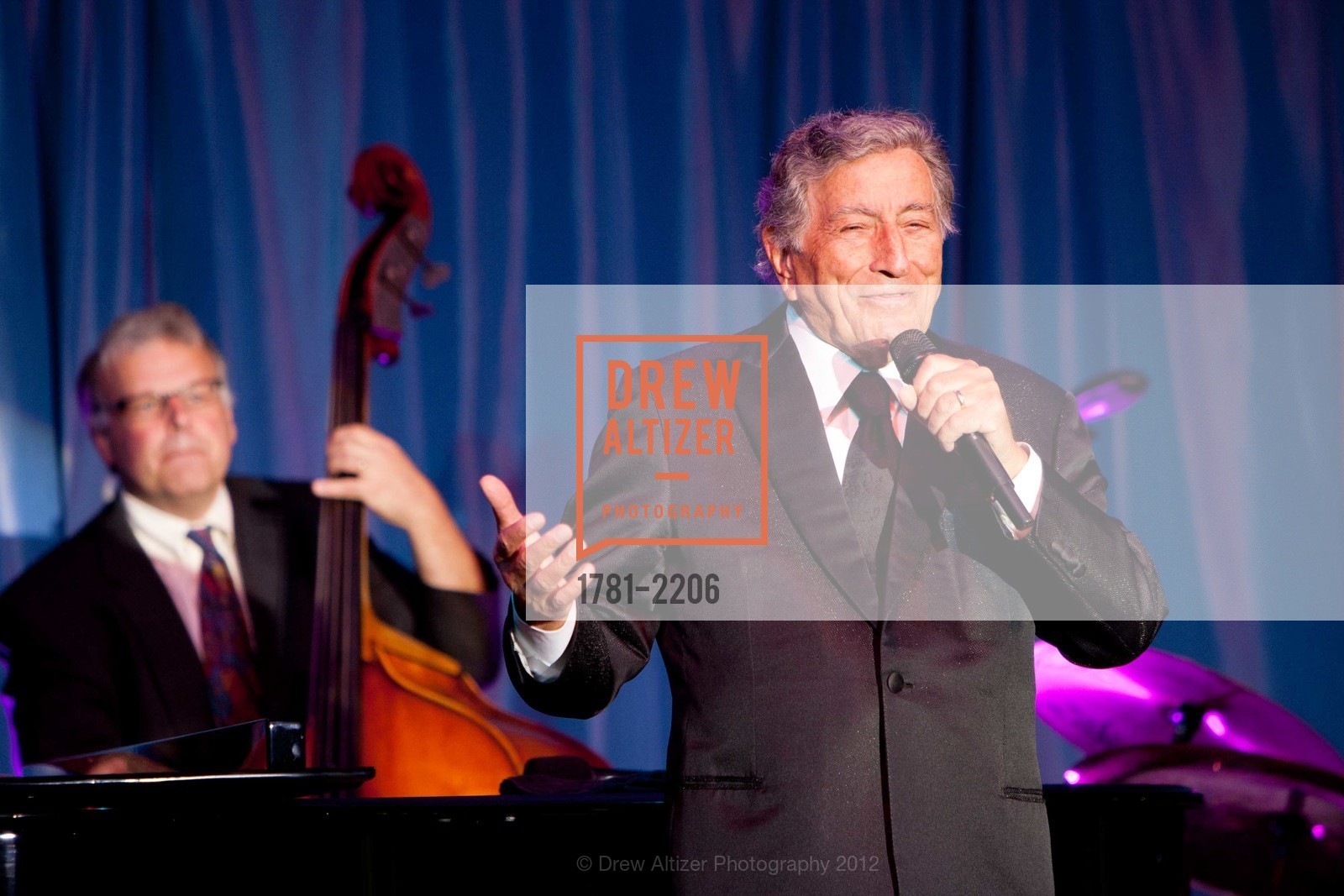 Tony Bennett, Photo #1781-2206