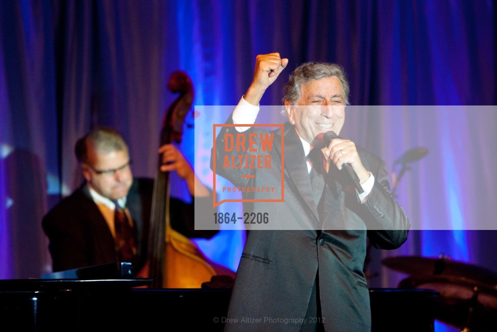 Tony Bennett, Photo #1864-2206