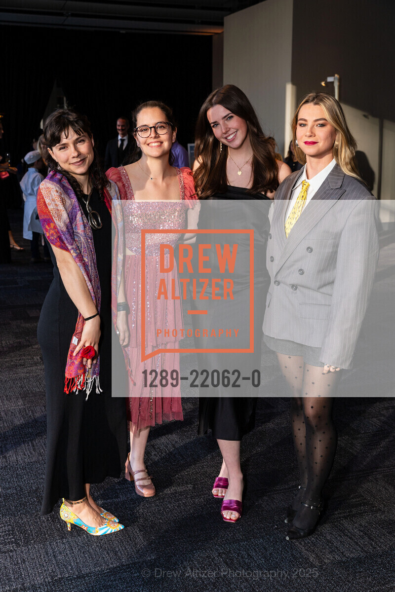 Sadie Berry, Chloe White, The Surrealist Ball 2025 benefitting Le Lycée Français de San Francisco, City View at Sony Metreon. 135 Fourth Street, March 22nd, 2025, Photo #1289-22062-0 Sadie Berry, Chloe White, Photo #1289-22062-0