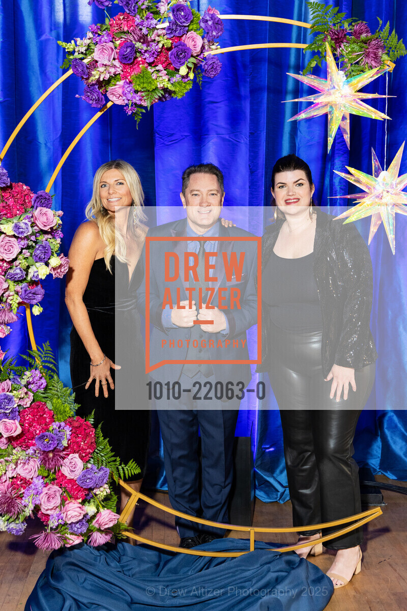 Robin Bonaso, Liam Mayclem, Kelsey McNellis, La Scuola's Annual Fundraising Gala 2025, The Armory. 1800 Mission St, March 22nd, 2025, Photo #1010-22063-0 Robin Bonaso, Liam Mayclem, Kelsey McNellis, Photo #1010-22063-0