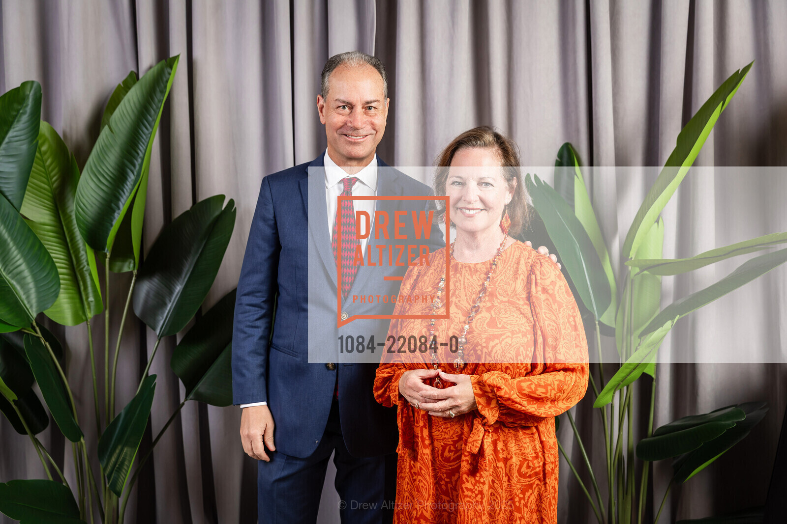 James Hanson, Dianne Nicolini, California Symphony's Viva Las Symphony!, Clairmont Club & Spa. 41 Tunnel Rd, April 5th, 2025, Photo #1084-22084-0 James Hanson, Dianne Nicolini, Photo #1084-22084-0