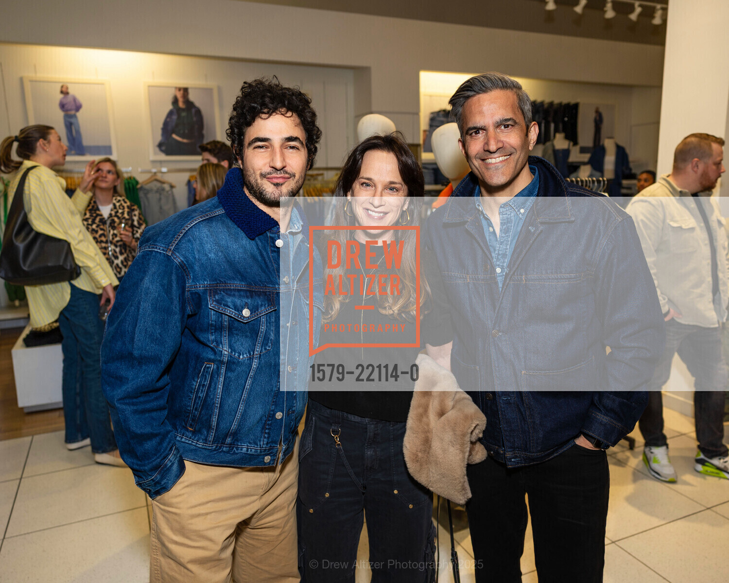 Zac Posen, Stephanie Breitbard, Mark Breitbard, DannijoPro x GAP Launch Party, GAP. 2159 Chestnut Street, April 22nd, 2025, Photo #1579-22114-0 Zac Posen, Stephanie Breitbard, Mark Breitbard, Photo #1579-22114-0