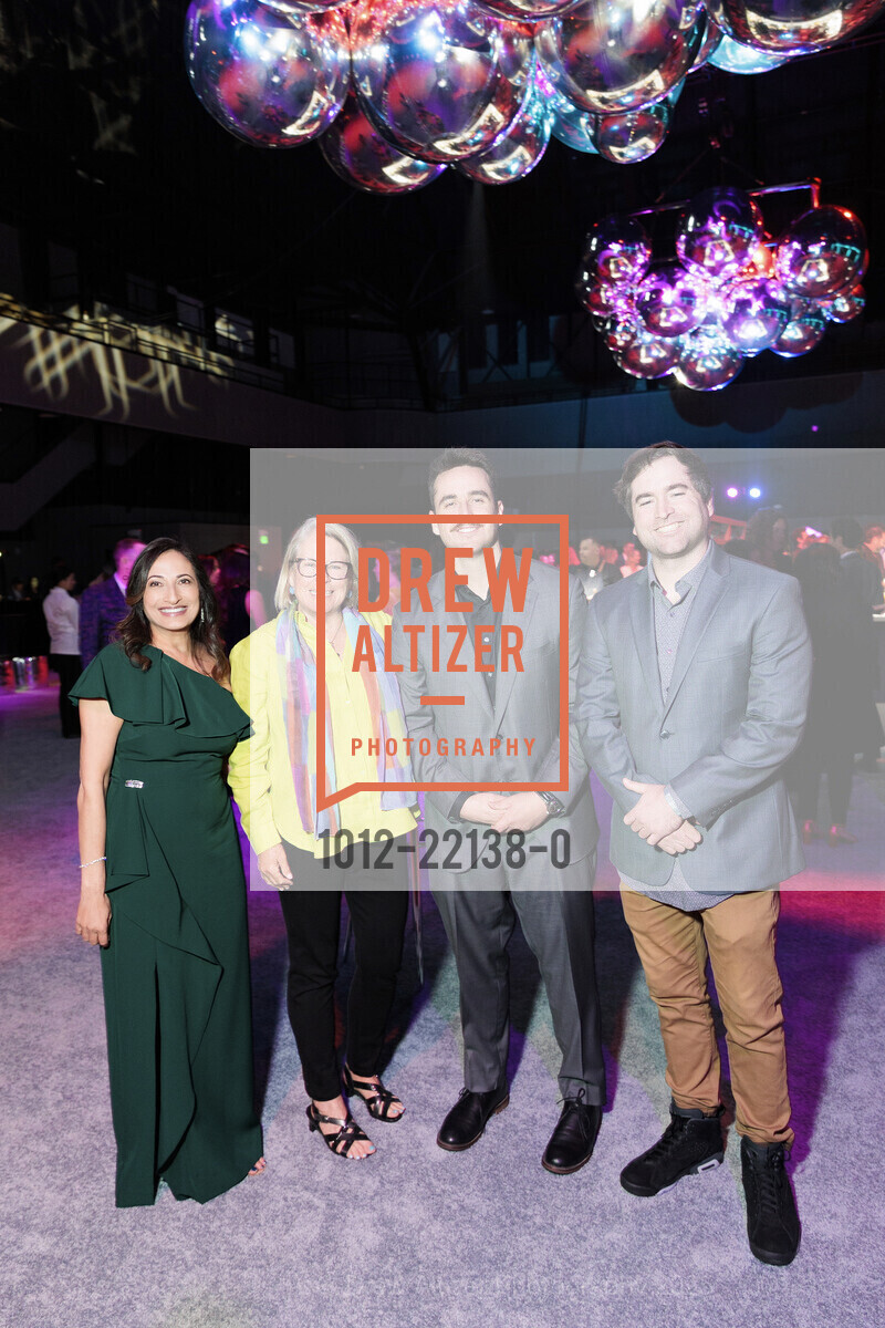 Lopa Wani, Ann Stockwell, Scudder Stockwell, Sam Stockwell, Tipping Point Community Annual Benefit, The Armory. 1800 Mission St, May 1st, 2025, Photo #1012-22138-0 Lopa Wani, Ann Stockwell, Scudder Stockwell, Sam Stockwell, Photo #1012-22138-0