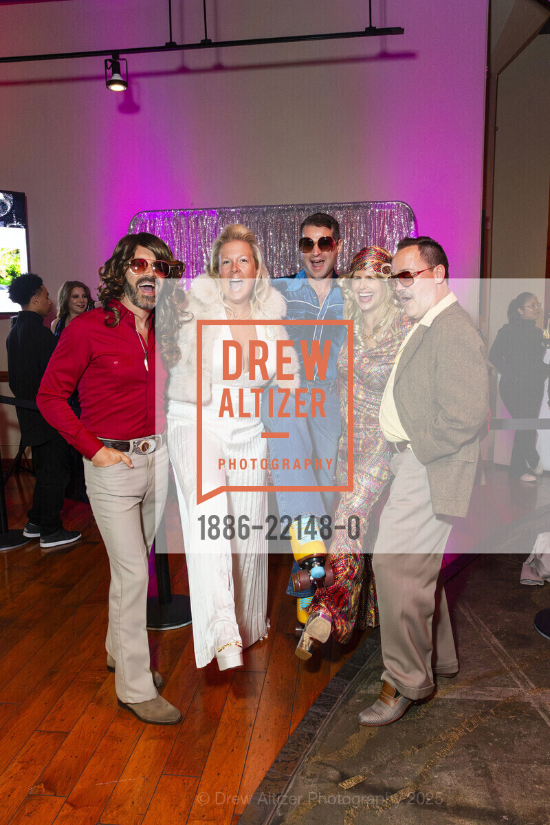 Adam Ballard, Hope Daly, Mark Miness, Mac Hedges, THE DISCO BALL Dress for Success San Francisco's Gala 2025, Terra Gallery. 511 Harrison Street, May 3rd, 2025, Photo #1886-22148-0 Adam Ballard, Hope Daly, Mark Miness, Mac Hedges, Photo #1886-22148-0