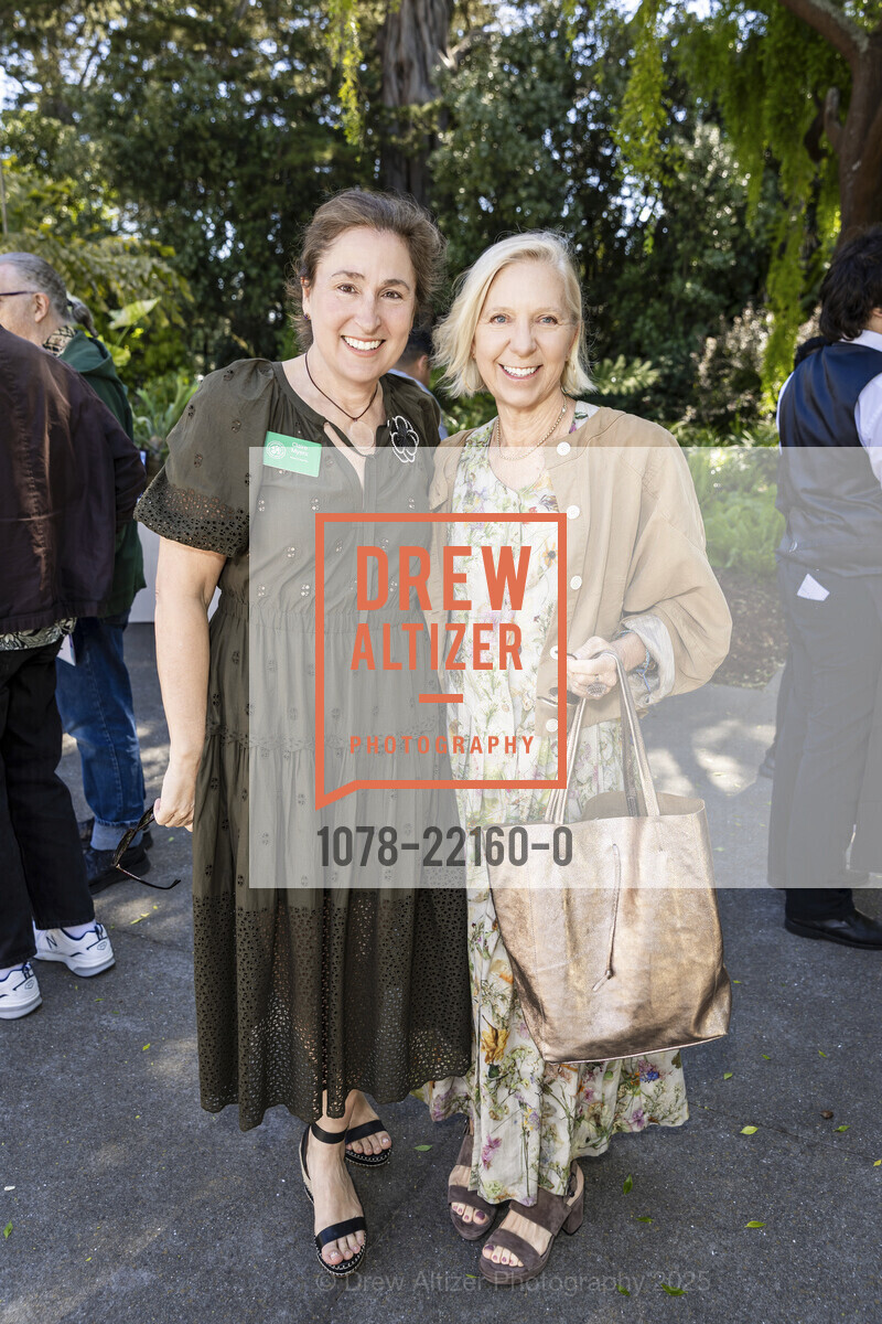 Claire Myers, Cindy McCall, GALA FOR THE GARDENS 2025 Benefitting The Gardens of Golden Gate Park, San Francisco Botanical Gardens. 1199 9th Avenue, May 10th, 2025, Photo #1078-22160-0 Claire Myers, Cindy McCall, Photo #1078-22160-0