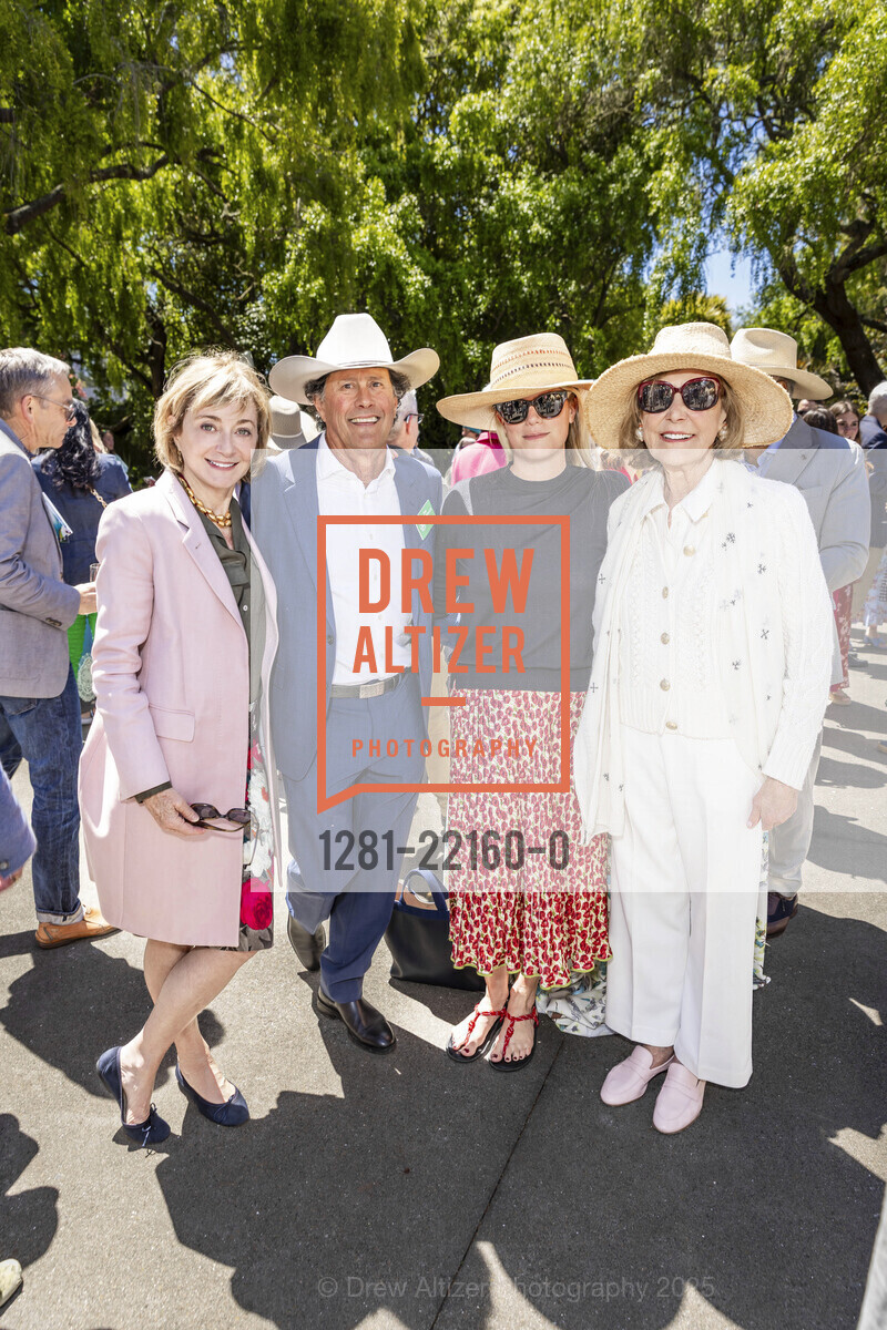 Susan Gates, Don Baldocchi, Sarah Wendell Sherrill, Jean Phleger, GALA FOR THE GARDENS 2025 Benefitting The Gardens of Golden Gate Park, San Francisco Botanical Gardens. 1199 9th Avenue, May 10th, 2025, Photo #1281-22160-0 Susan Gates, Don Baldocchi, Sarah Wendell Sherrill, Jean Phleger, Photo #1281-22160-0