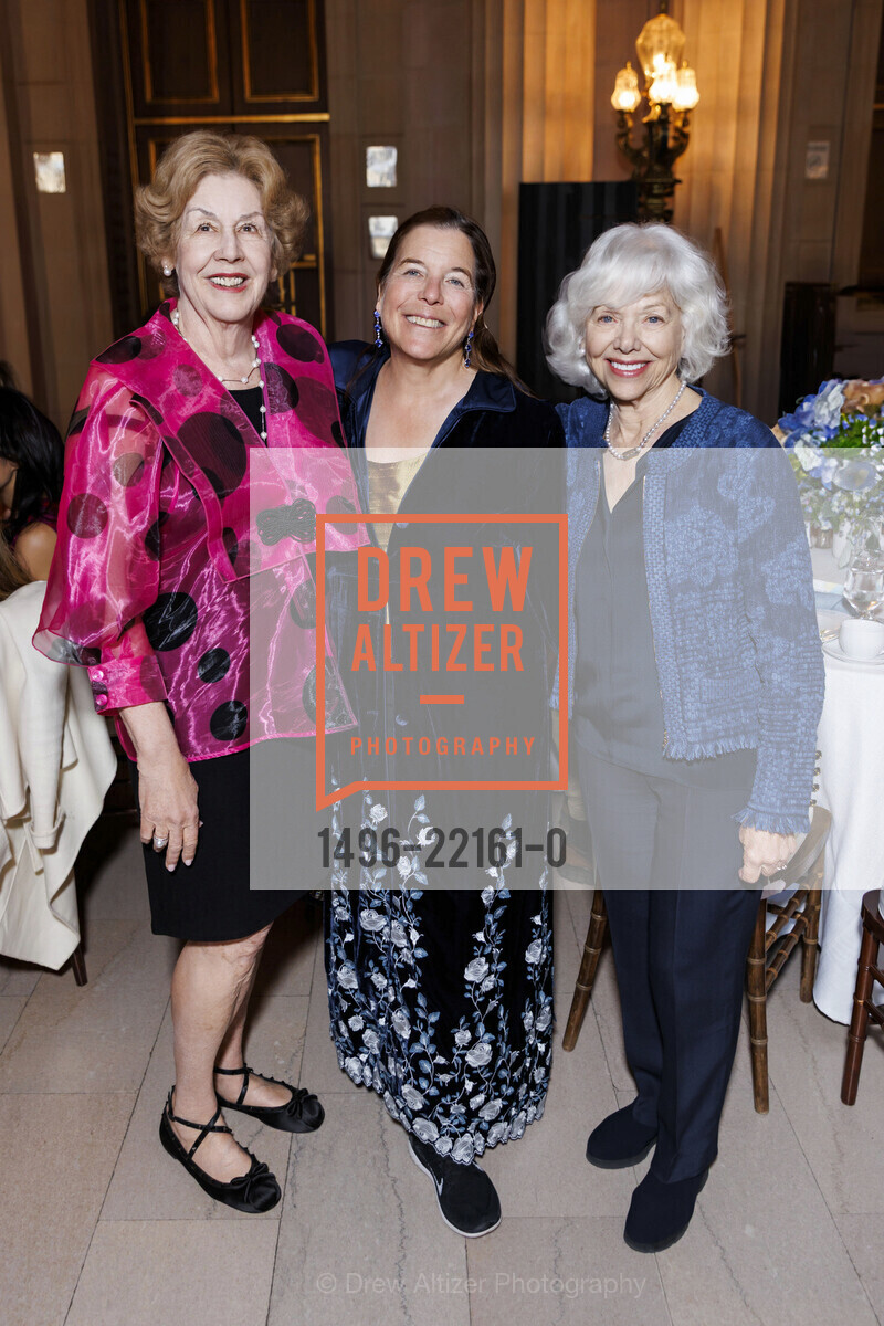 Sharon Yoerg, Jennifer Jordan McCall, Randee Seiger, San Francisco Ballet School's 2025 Spring Festival Dinner, War Memorial Opera House. 301 Van Ness Avenue, Photo #1496-22161-0 Sharon Yoerg, Jennifer Jordan McCall, Randee Seiger, Photo #1496-22161-0