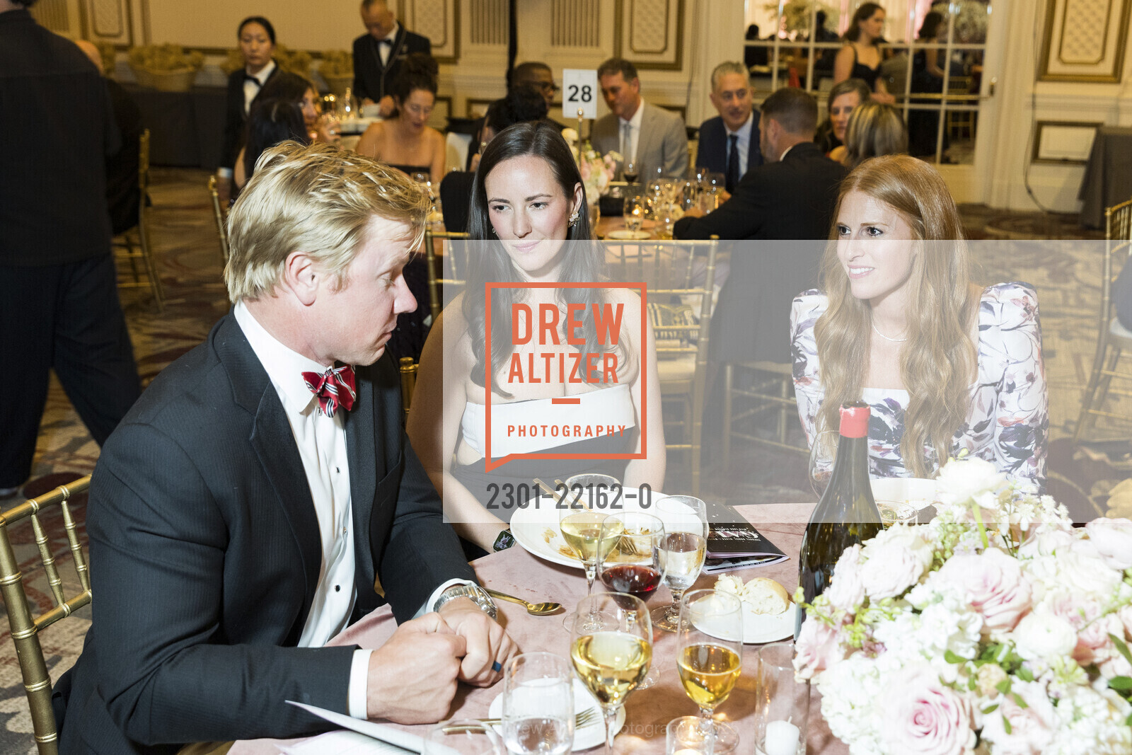 Joseph Rehrmann, Stephanie Rehrmann, Katie Townsend, Raphael House's 2025 Gala, The Palace. 2 New Montgomery St, May 10th, 2025, Photo #2301-22162-0 Joseph Rehrmann, Stephanie Rehrmann, Katie Townsend, Photo #2301-22162-0