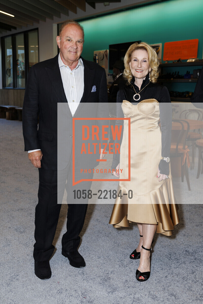 Dennis Calas, Lorna Meyer Calas, Photo #1058-22184-0