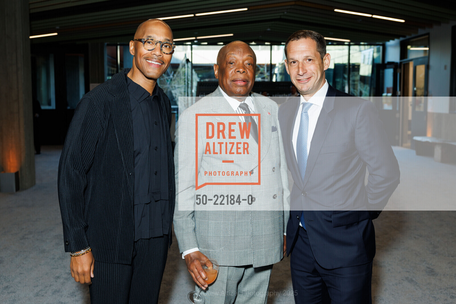 David Howse, Willie Brown, Daniel Lurie, CCA's 2025 Gala Celebrating the Honorable Willie L. Brown, Jr., California College of The Arts. 145 Hooper Street, May 21st, 2025, Photo #50-22184-0 David Howse, Willie Brown, Daniel Lurie, Photo #50-22184-0