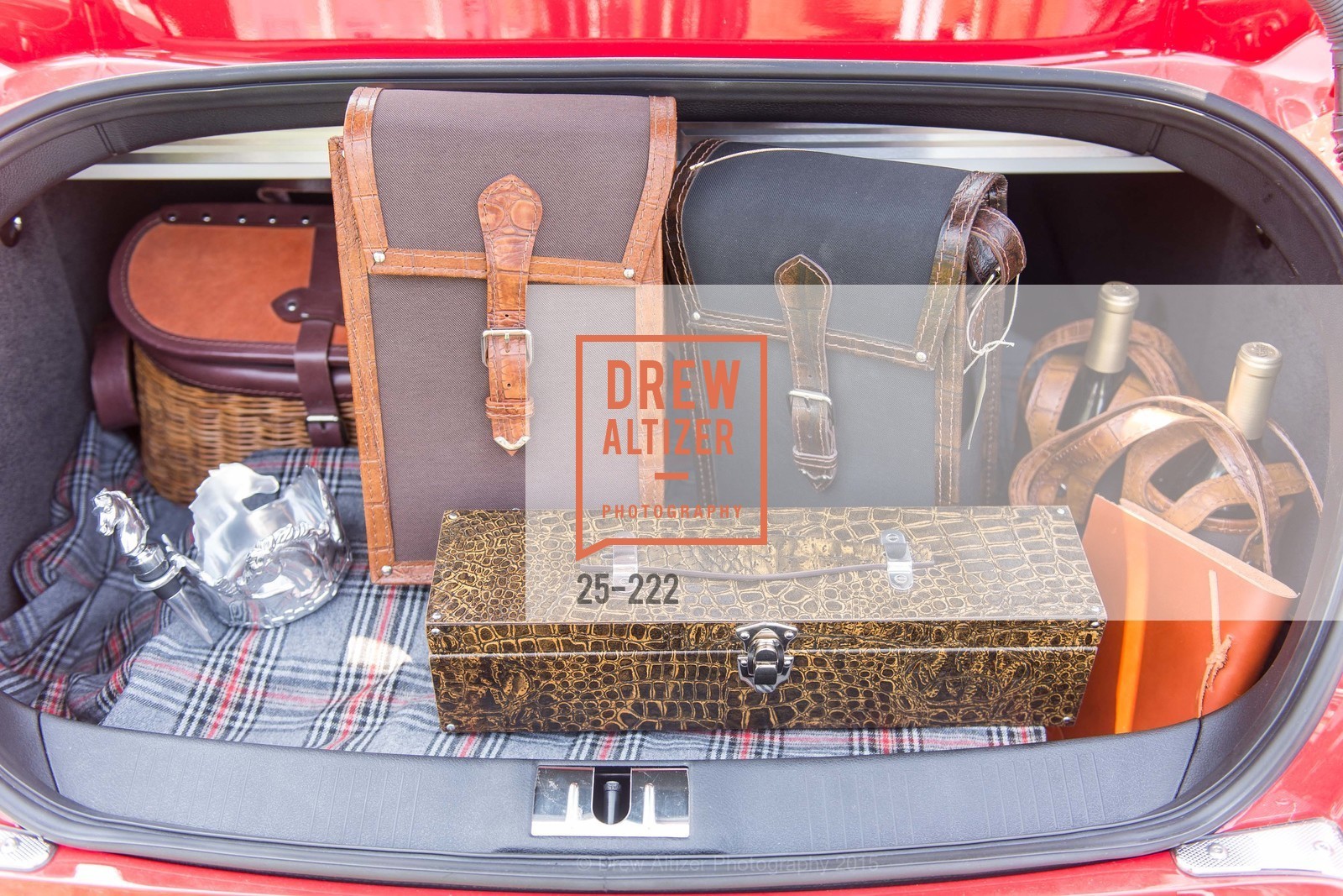 Atmosphere, Bentley Tailgate Party Benefiting the Menlo Charity Horse Show, Menlo Circus Club, August 8th, 2015,Drew Altizer, Drew Altizer Photography, full-service agency, private events, San Francisco photographer, photographer california