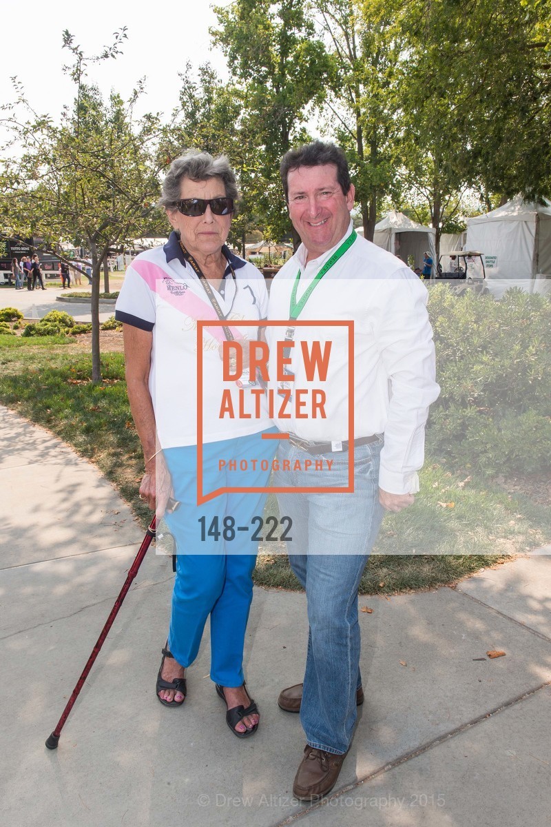Agneta Turner, Steve Goldenberg, Bentley Tailgate Party Benefiting the Menlo Charity Horse Show, Menlo Circus Club, August 8th, 2015,Drew Altizer, Drew Altizer Photography, full-service agency, private events, San Francisco photographer, photographer california