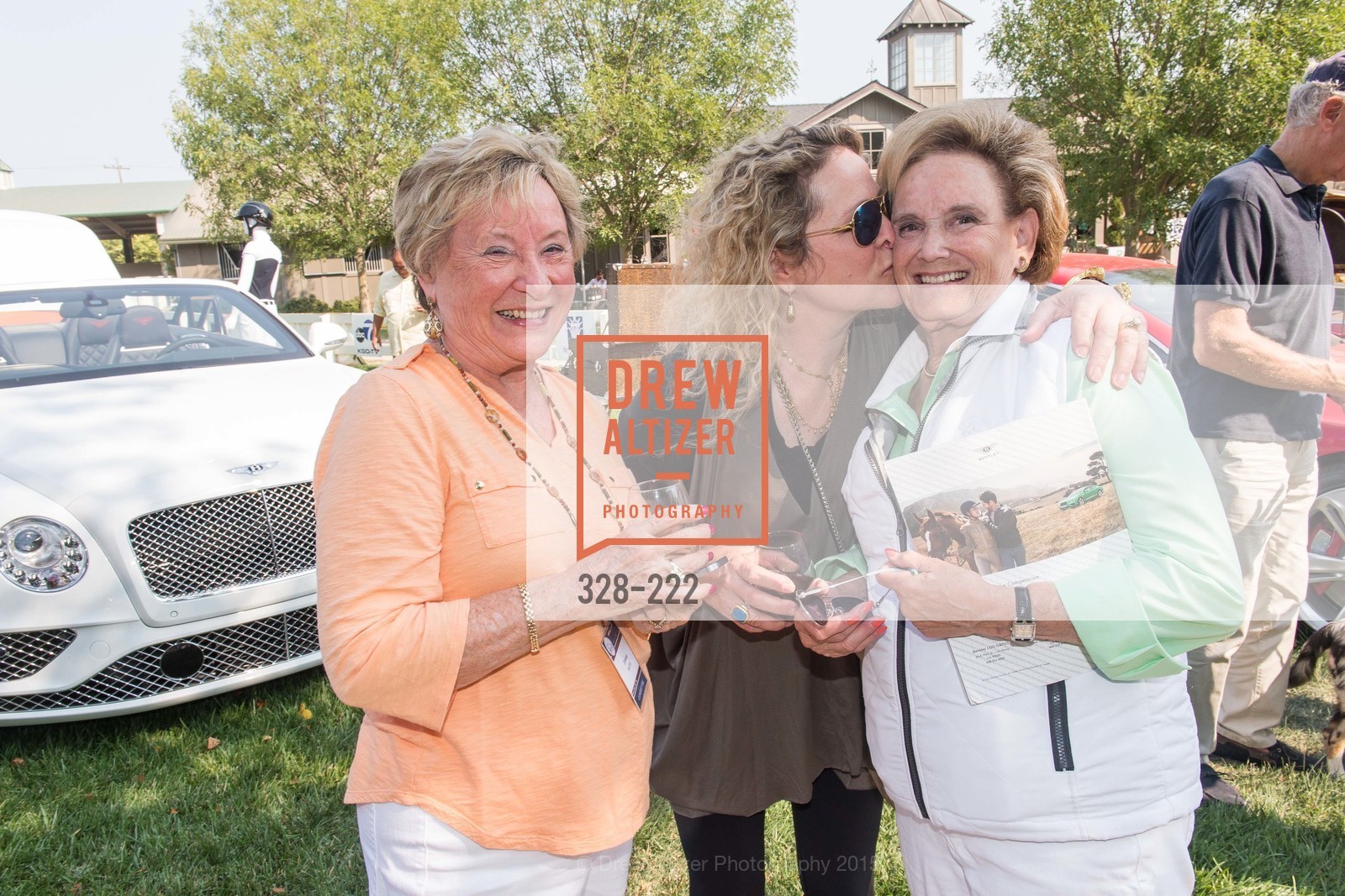 Linda Salvador, Betsy Glikbarg, Bentley Tailgate Party Benefiting the Menlo Charity Horse Show, Menlo Circus Club, August 8th, 2015,Drew Altizer, Drew Altizer Photography, full-service agency, private events, San Francisco photographer, photographer california
