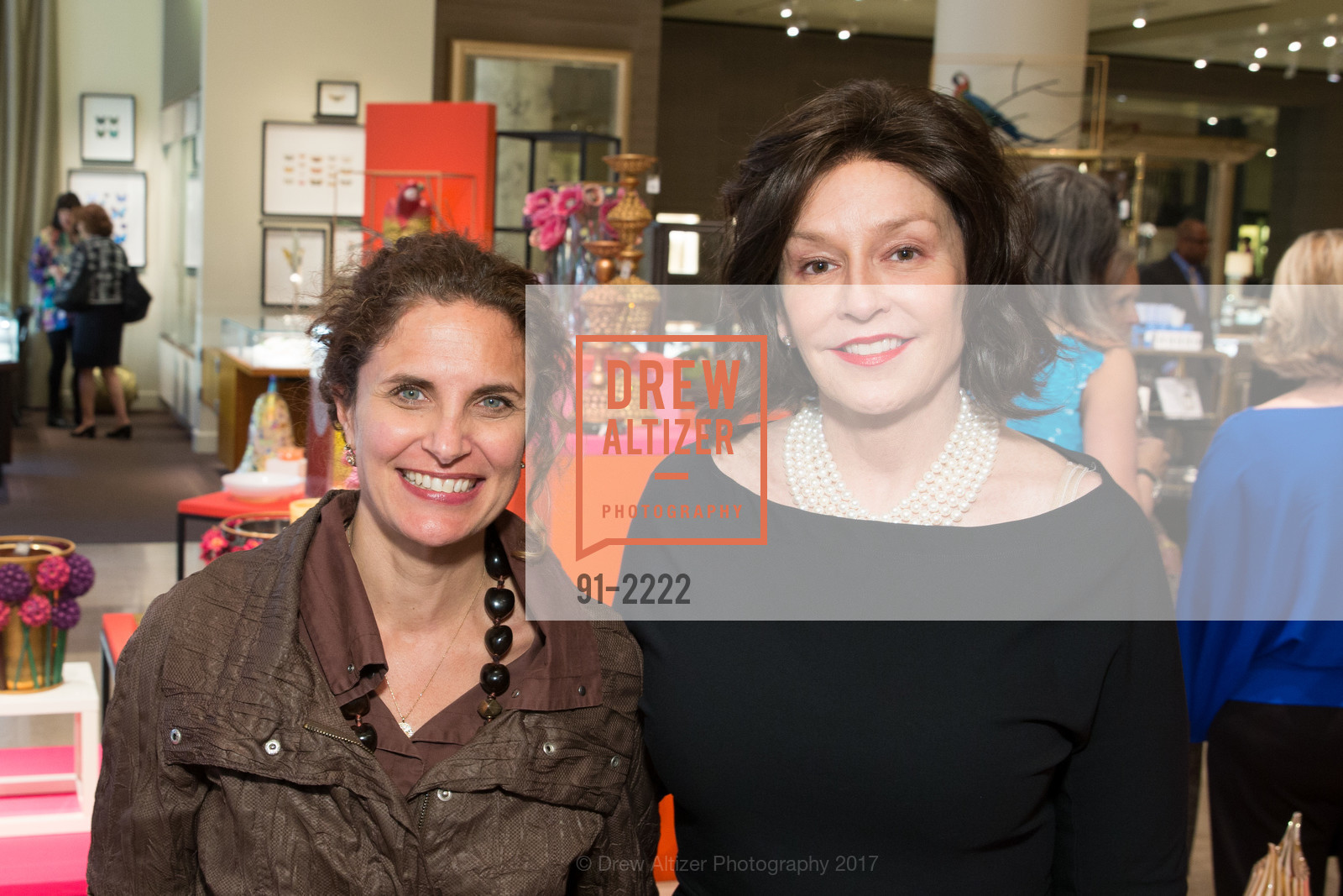 Jill D'Alessandro, Elisa Stephens, Gump's Talks 2017: Summer of Love w/ Gladys P. Palmer and Phil LuanGrath, Gumps, May 17th, 2017, Photo #91-2222 Jill D'Alessandro, Elisa Stephens, Photo #91-2222