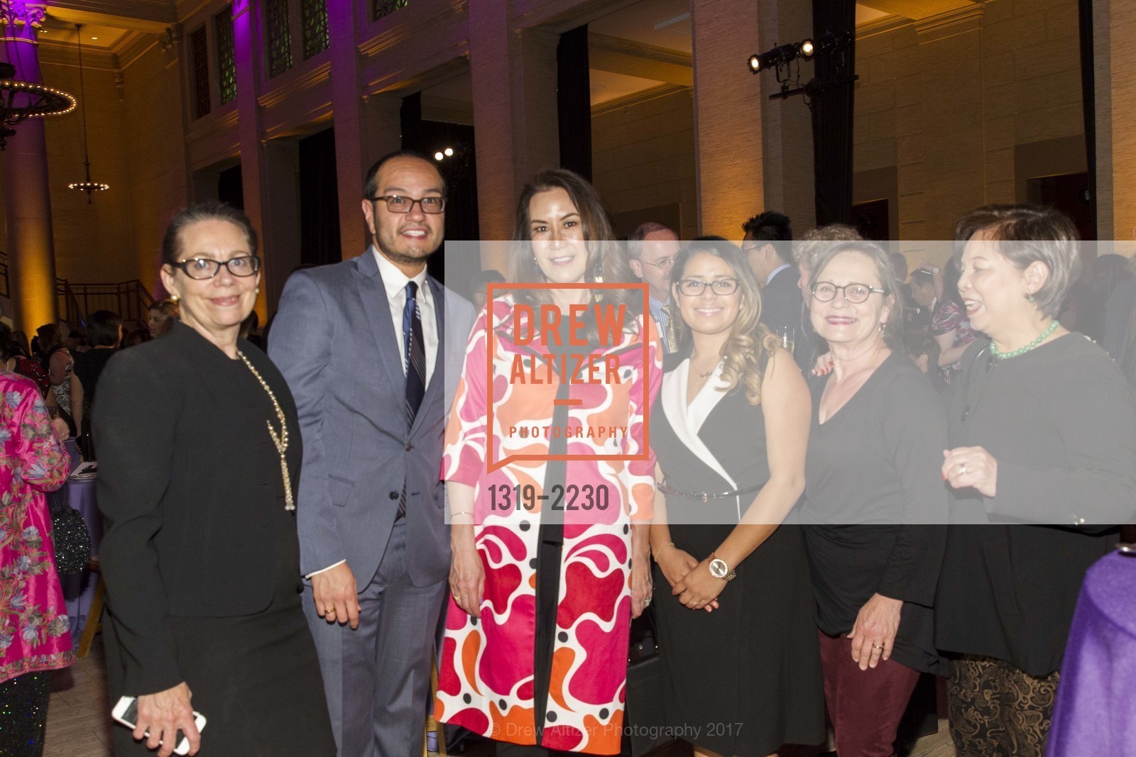 Rita Fabrizio, Daniel Frias, Nadyne Orona, Frania Corrales, Violette, Wanda Wong, On Lok Celebrates! 2017, Bently Reserve. 301 Battery St., San Francisco, CA 94111, May 19th, 2017, Photo #1319-2230 Rita Fabrizio, Daniel Frias, Nadyne Orona, Frania Corrales, Violette, Wanda Wong, Photo #1319-2230