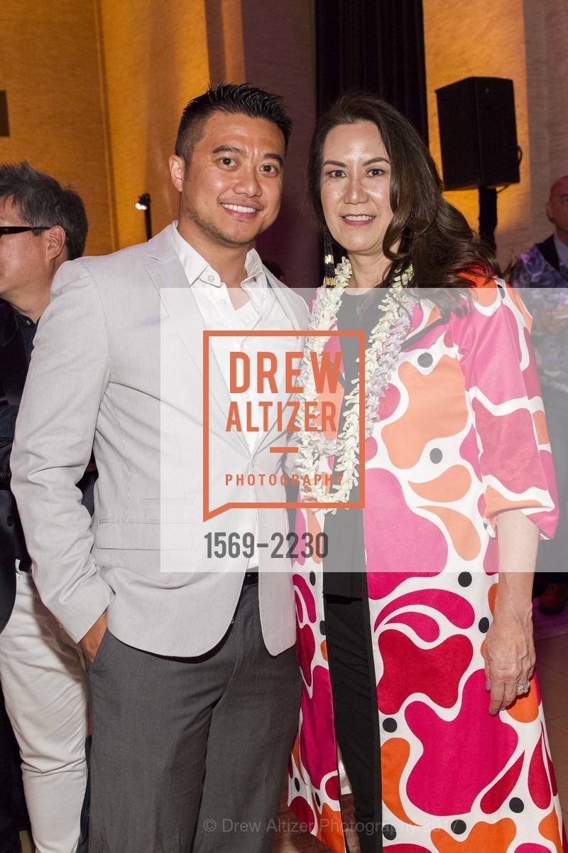Chris Sotto, Nadyne Orona, On Lok Celebrates! 2017, Bently Reserve. 301 Battery St., San Francisco, CA 94111, May 19th, 2017, Photo #1569-2230 Chris Sotto, Nadyne Orona, Photo #1569-2230