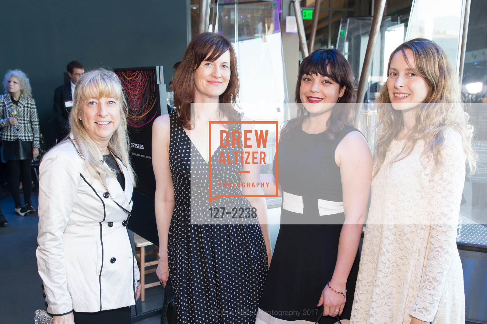 Rosanne Schiro, Melanie Evans, Jina Arnold, Sarah Dodds, Party at the Piers Exploratorium Spring Gala: Phenomenal, Exploratorium. Pier 15, San Francisco CA 94111, May 17th, 2017, Photo #127-2238 Rosanne Schiro, Melanie Evans, Jina Arnold, Sarah Dodds, Photo #127-2238