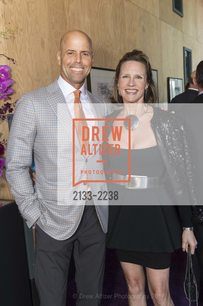 Chris Donohoe, Barbara Vaughn Hoimes, Party at the Piers Exploratorium Spring Gala: Phenomenal, Exploratorium. Pier 15, San Francisco CA 94111, May 17th, 2017, Photo #2133-2238 Chris Donohoe, Barbara Vaughn Hoimes, Photo #2133-2238
