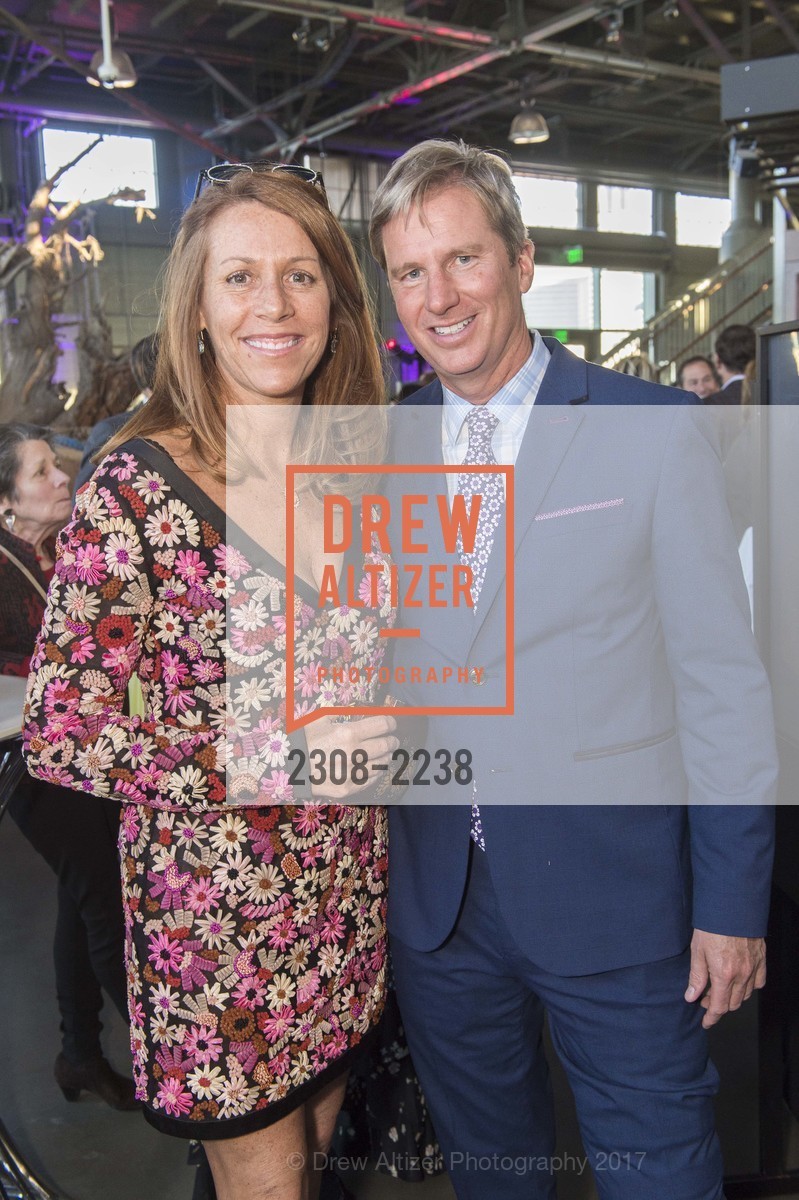 Bridget Davis, Cully Davis, Party at the Piers Exploratorium Spring Gala: Phenomenal, Exploratorium. Pier 15, San Francisco CA 94111, May 17th, 2017, Photo #2308-2238 Bridget Davis, Cully Davis, Photo #2308-2238