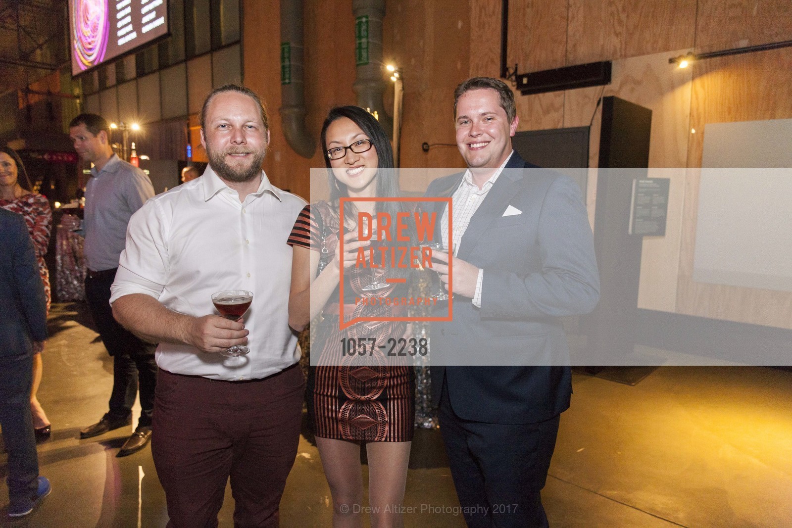 Francis Berron, Yina Dong, Robert Gerrity, Party at the Piers Exploratorium Spring Gala: Phenomenal, Exploratorium. Pier 15, San Francisco CA 94111, May 17th, 2017, Photo #1057-2238 Francis Berron, Yina Dong, Robert Gerrity, Photo #1057-2238