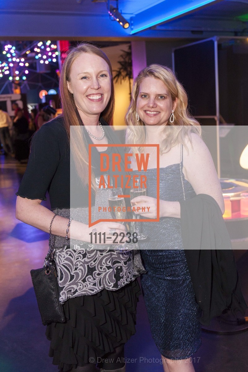 Naomi Downing, Sue Penchina, Party at the Piers Exploratorium Spring Gala: Phenomenal, Exploratorium. Pier 15, San Francisco CA 94111, May 17th, 2017, Photo #1111-2238 Naomi Downing, Sue Penchina, Photo #1111-2238